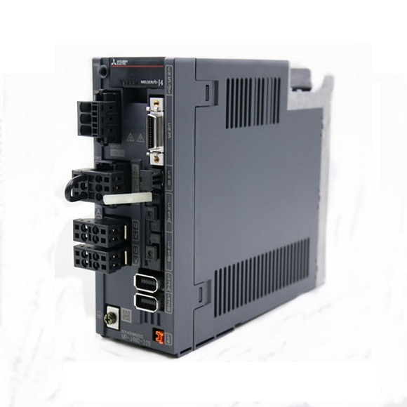 Mitsubishi MELSERVO-J4 Servo Amplifier With Drive 200W MR-J4W2-22B